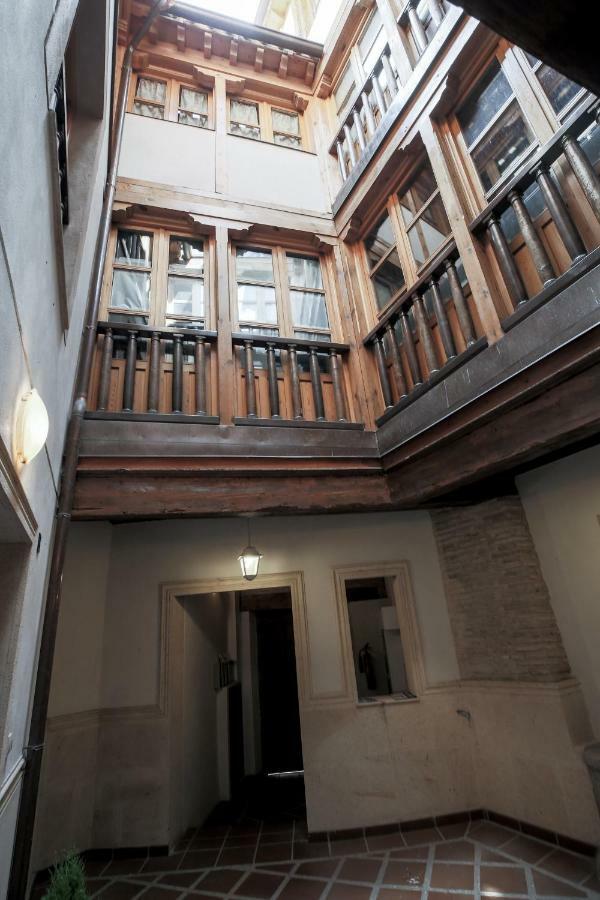 Appartamento La Casa Del Liron By Toledo Ap Esterno foto
